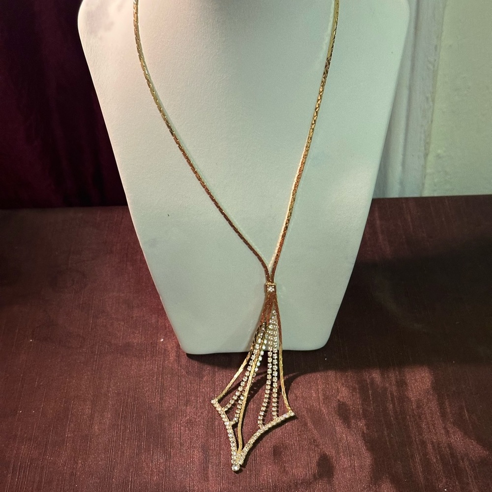 Vintage 14K Gold Plated Long Tassel necklace